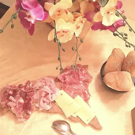 Pensjonat Le Vie Di Monreale