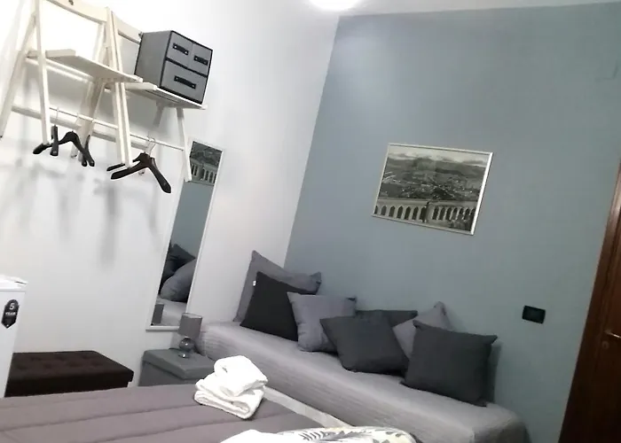 Konukevi Le Vie Di 3*